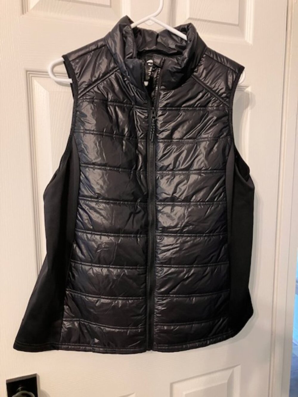 Avia Puffer Vest Black Stretch Sides Size XL 16-18 Jacket